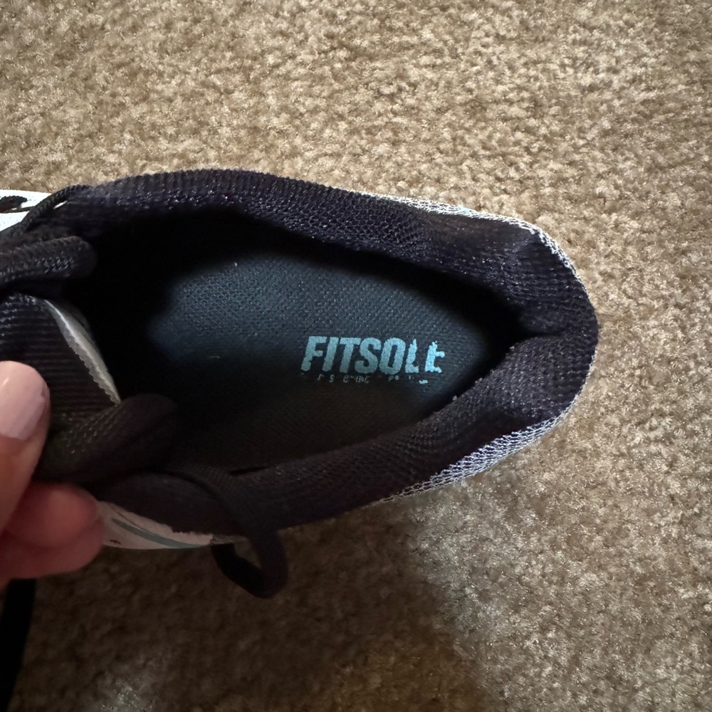 Nike Women’s Winflo 3 - Picture 2 of 5